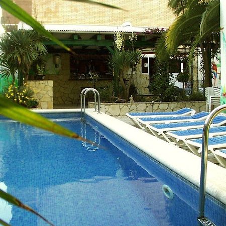 Hotel Marbella روساس المظهر الخارجي الصورة