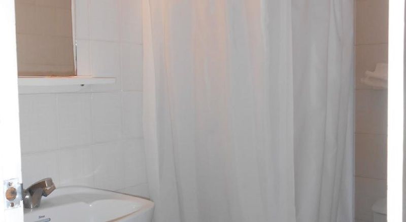 Hotel Marbella روساس المظهر الخارجي الصورة