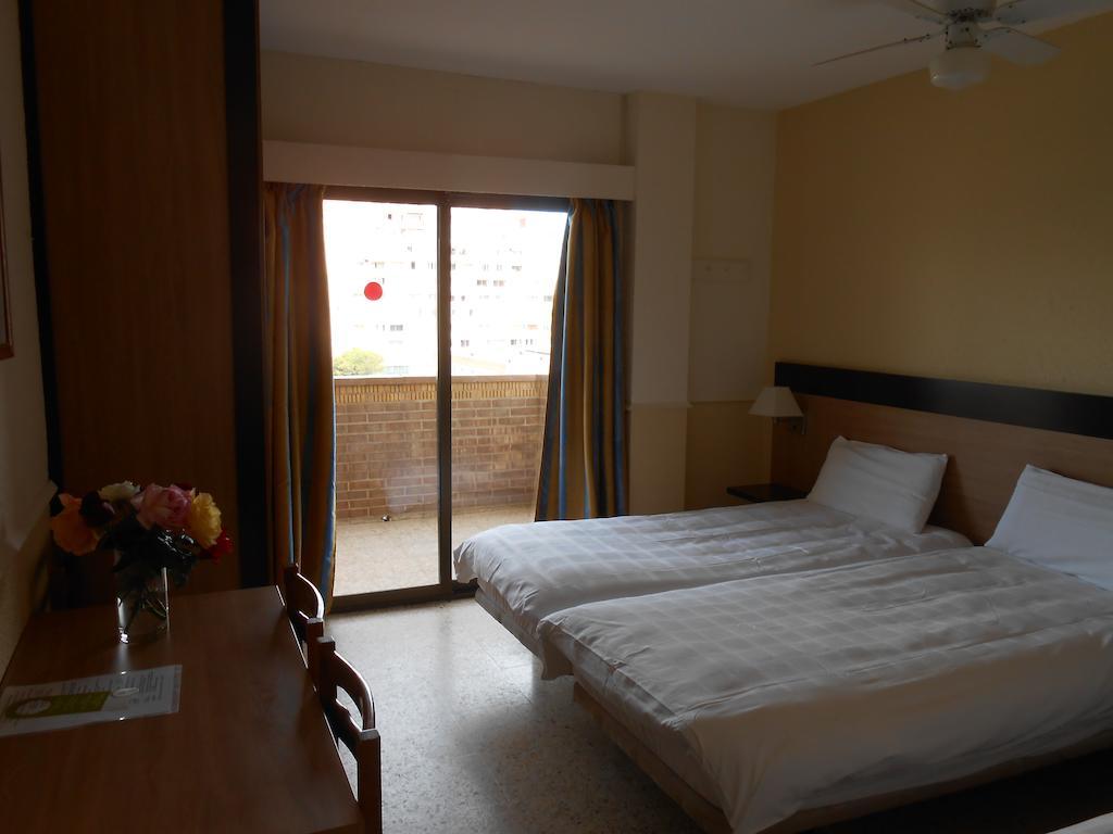 Hotel Marbella روساس المظهر الخارجي الصورة