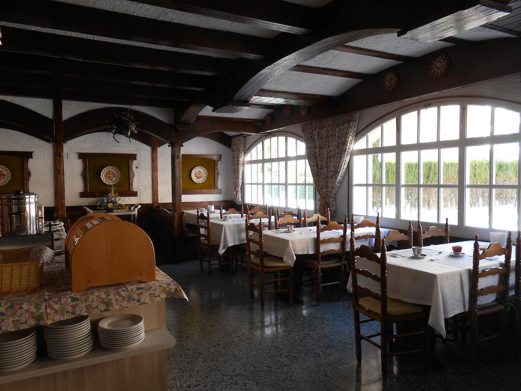 Hotel Marbella روساس المظهر الخارجي الصورة